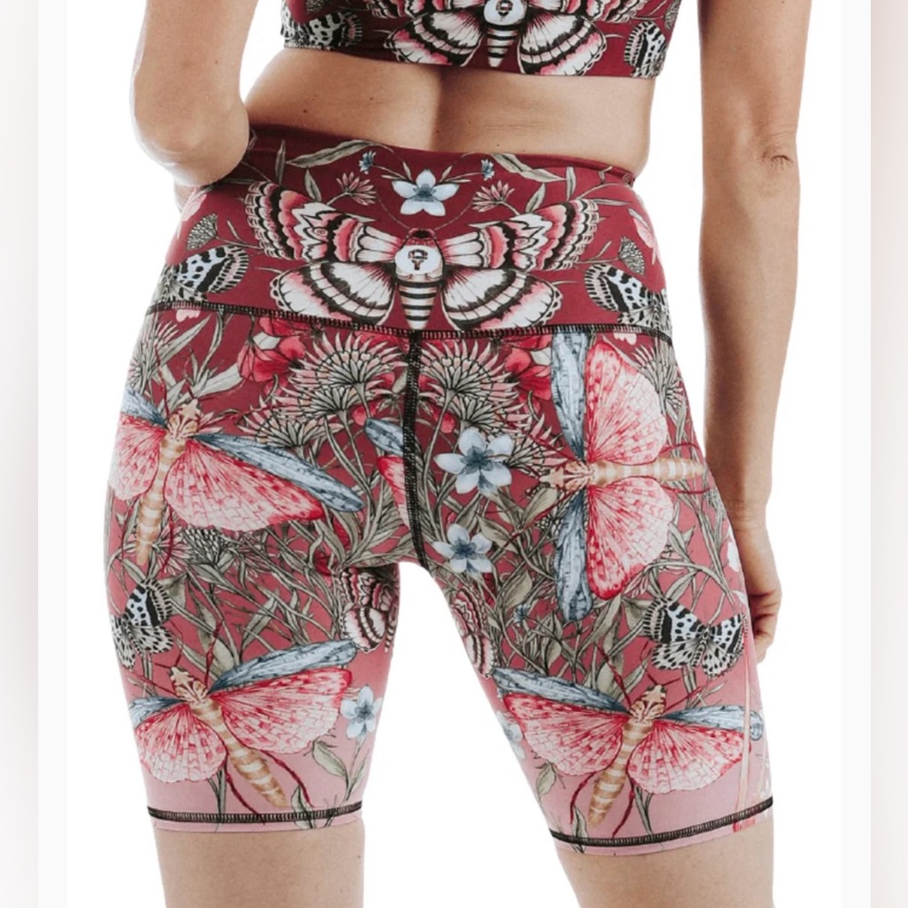 YOGA DEMOCRACY HIGH-WAISTED BIKER SHORTS size XS